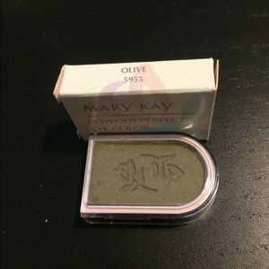 Mary Kay Olive powder perfect eye color
